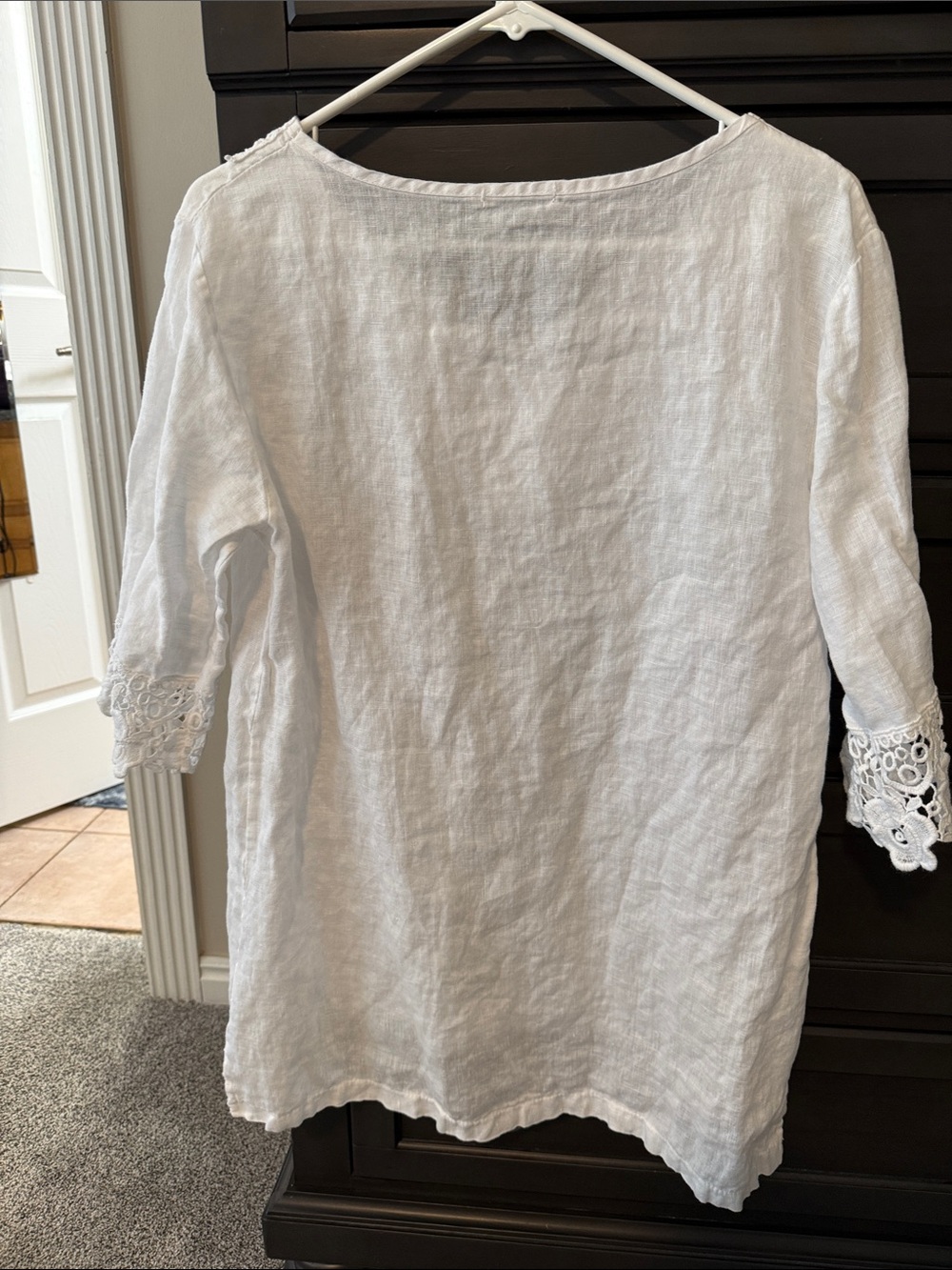 Marina Rinaldi White Linen V-Neck Crochet-Trim Blouse - Picture 6 of 6